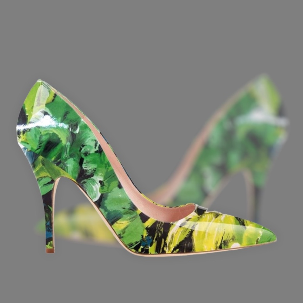 🌿🛑BOGO 🆕Luxe Green Floral Pump Style Shoe